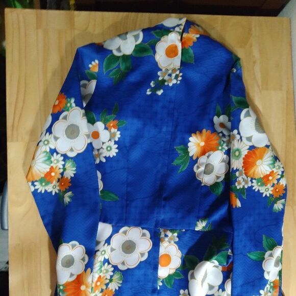 Vintage Paradise Hawaii Floral Pattern Dress Suit - Picture 4 of 11
